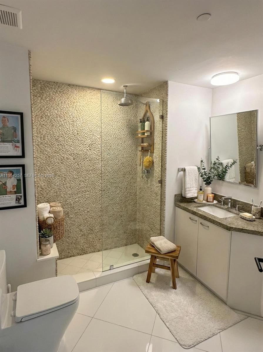 10 VENETIAN WAY # 404, Miami Beach FL 33139 — 11