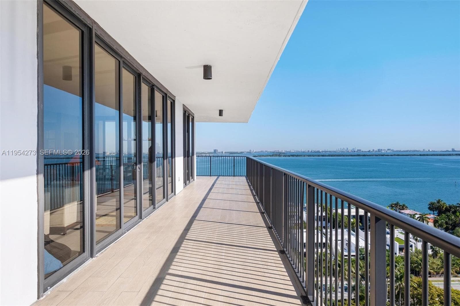 1000 Venetian Way # 1501, Miami FL 33139 — 57