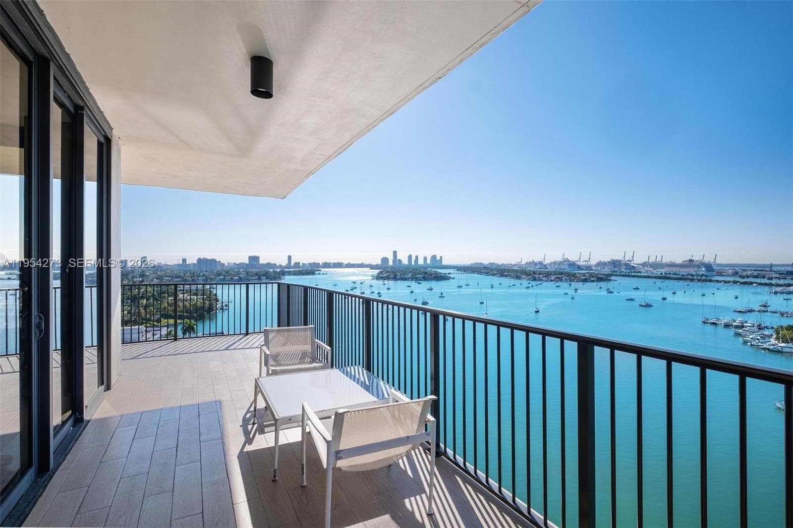 1000 Venetian Way # 1501, Miami FL 33139 — 66