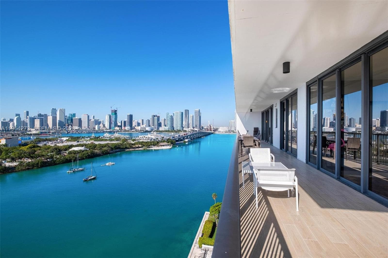 1000 Venetian Way # 1501, Miami FL 33139 — 70