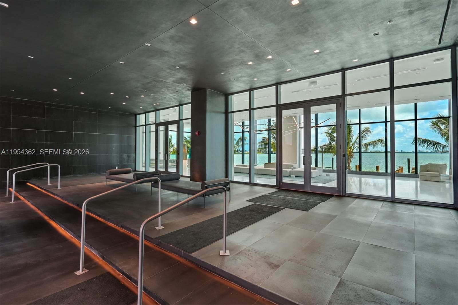 3131 NE 7th Ave # 3605, Miami FL 33137 — 72