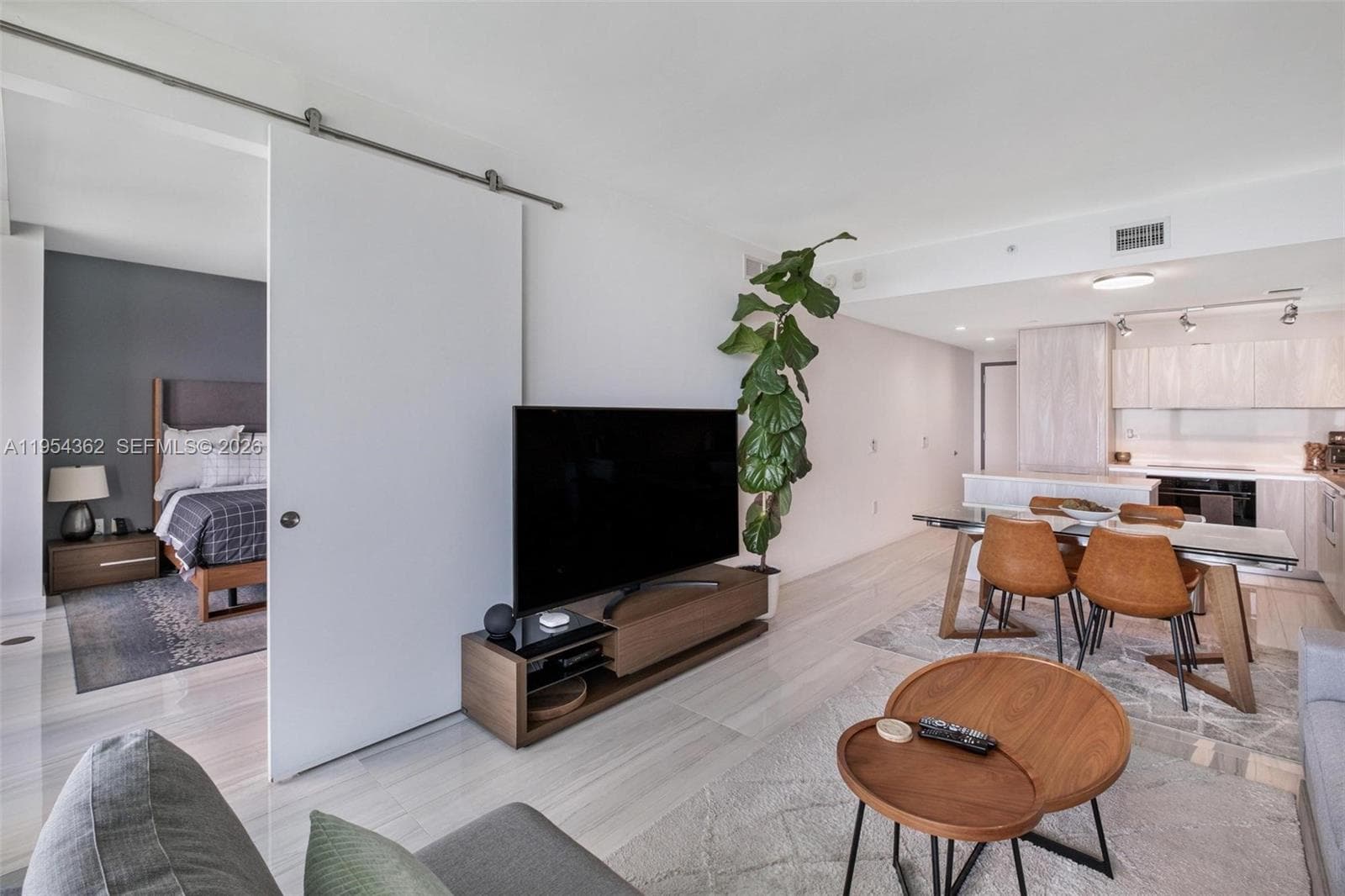 3131 NE 7th Ave # 3605, Miami FL 33137 — 13