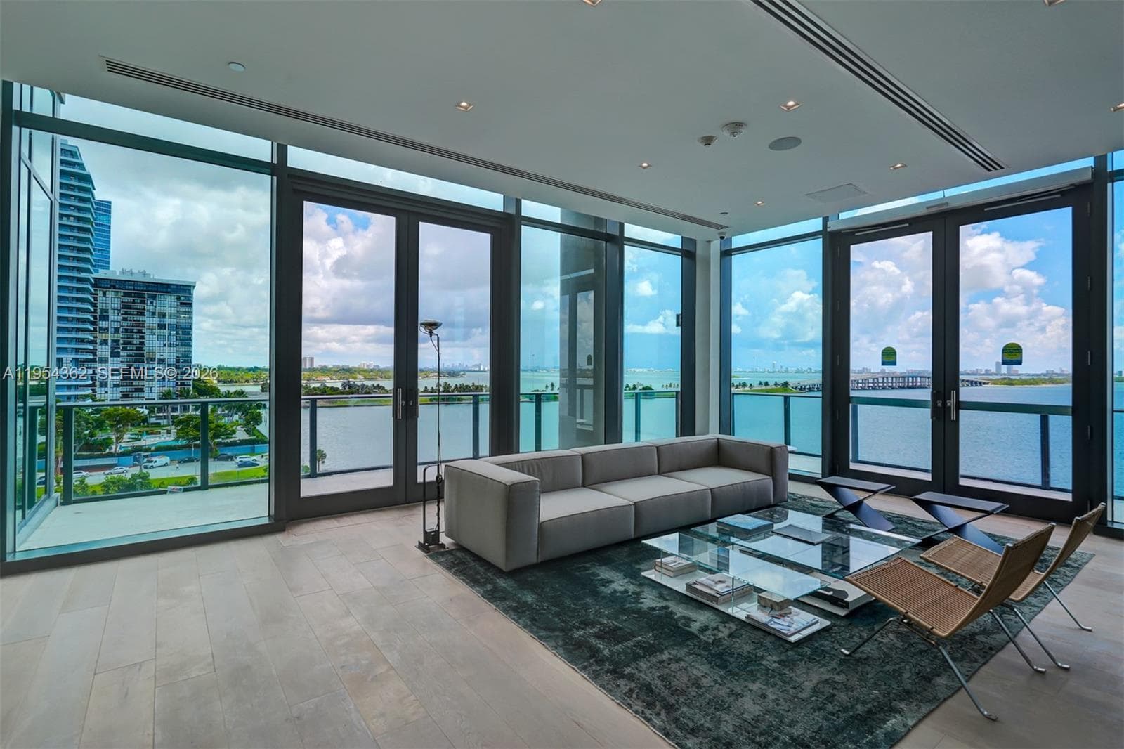 3131 NE 7th Ave # 3605, Miami FL 33137 — 92