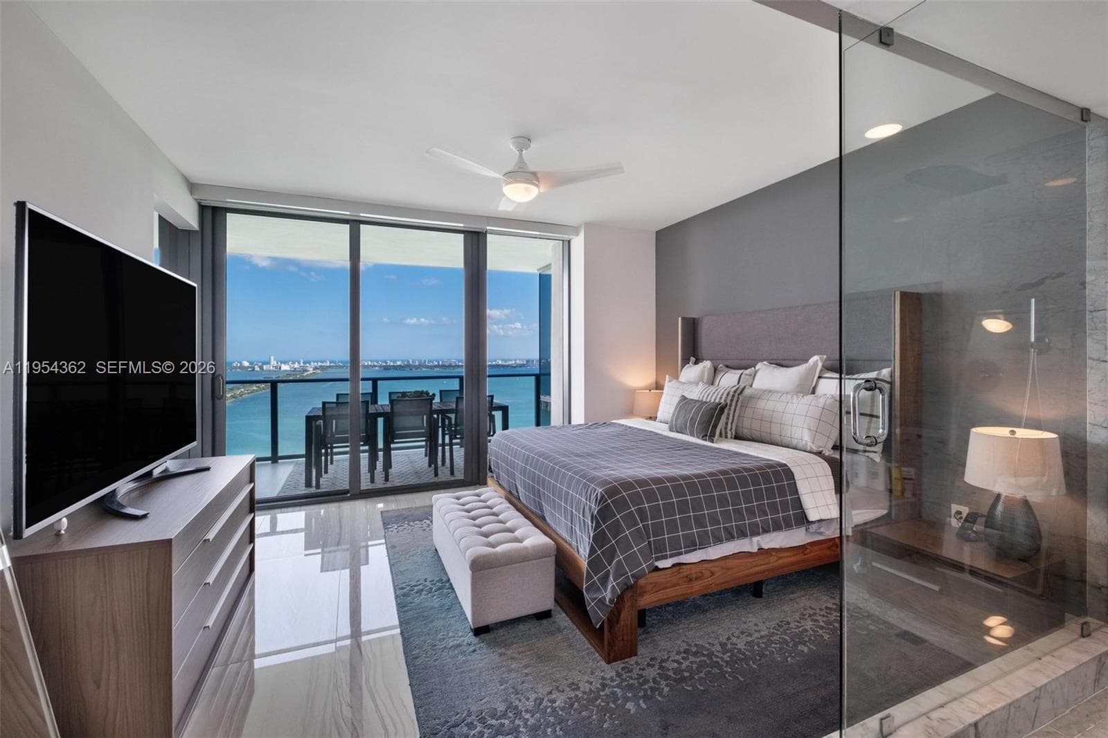 3131 NE 7th Ave # 3605, Miami FL 33137 — 30