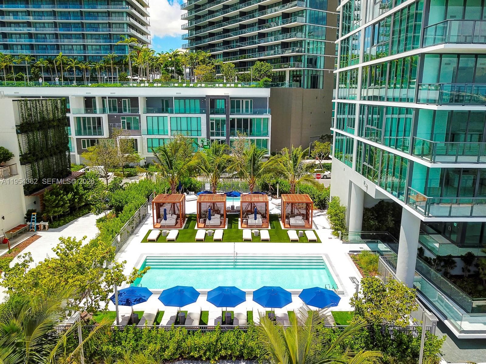 3131 NE 7th Ave # 3605, Miami FL 33137 — 55