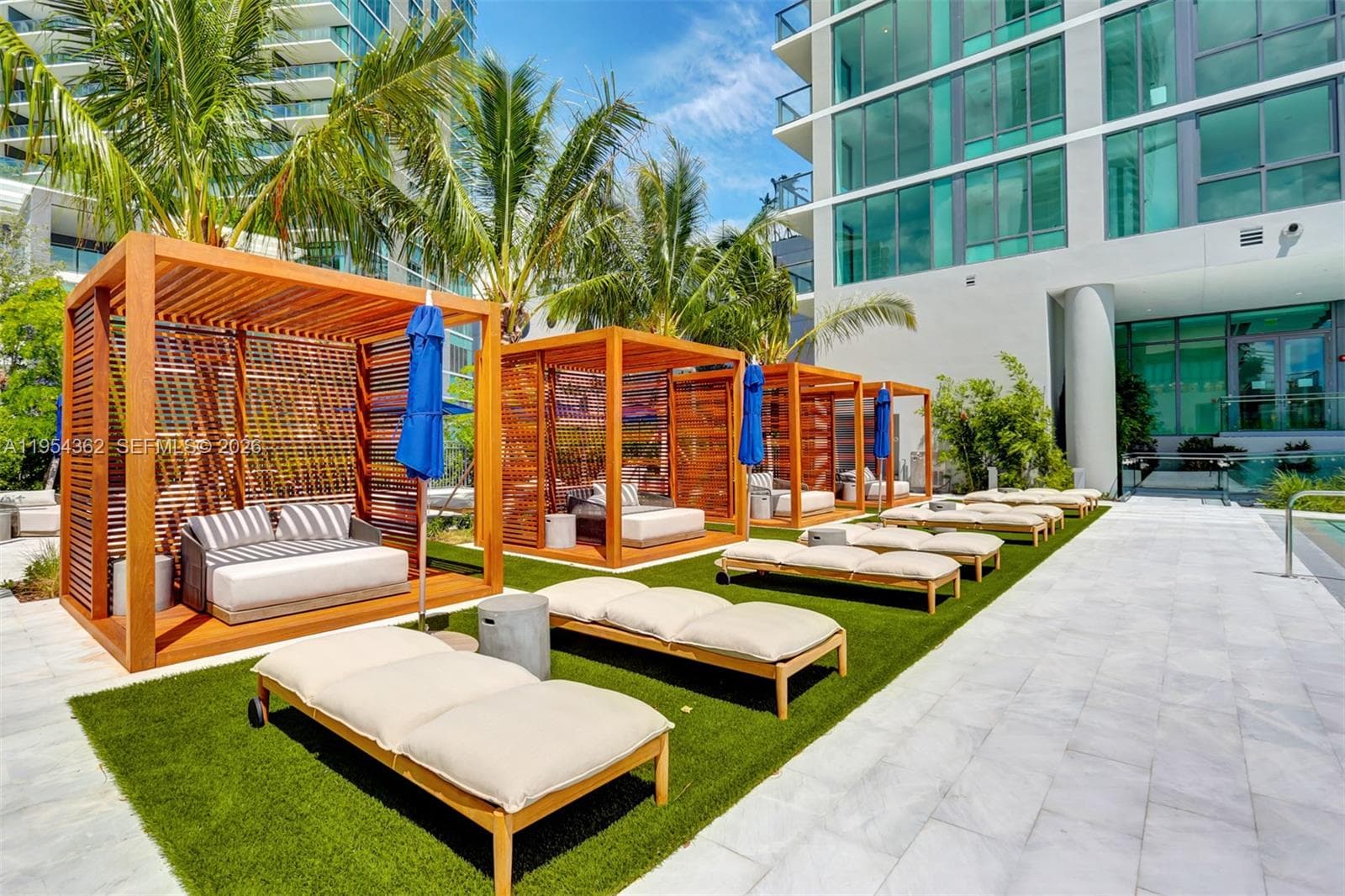 3131 NE 7th Ave # 3605, Miami FL 33137 — 58