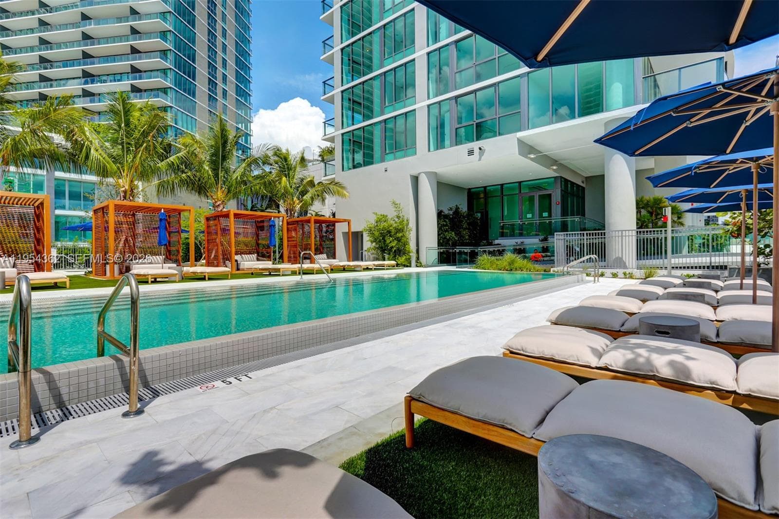 3131 NE 7th Ave # 3605, Miami FL 33137 — 68