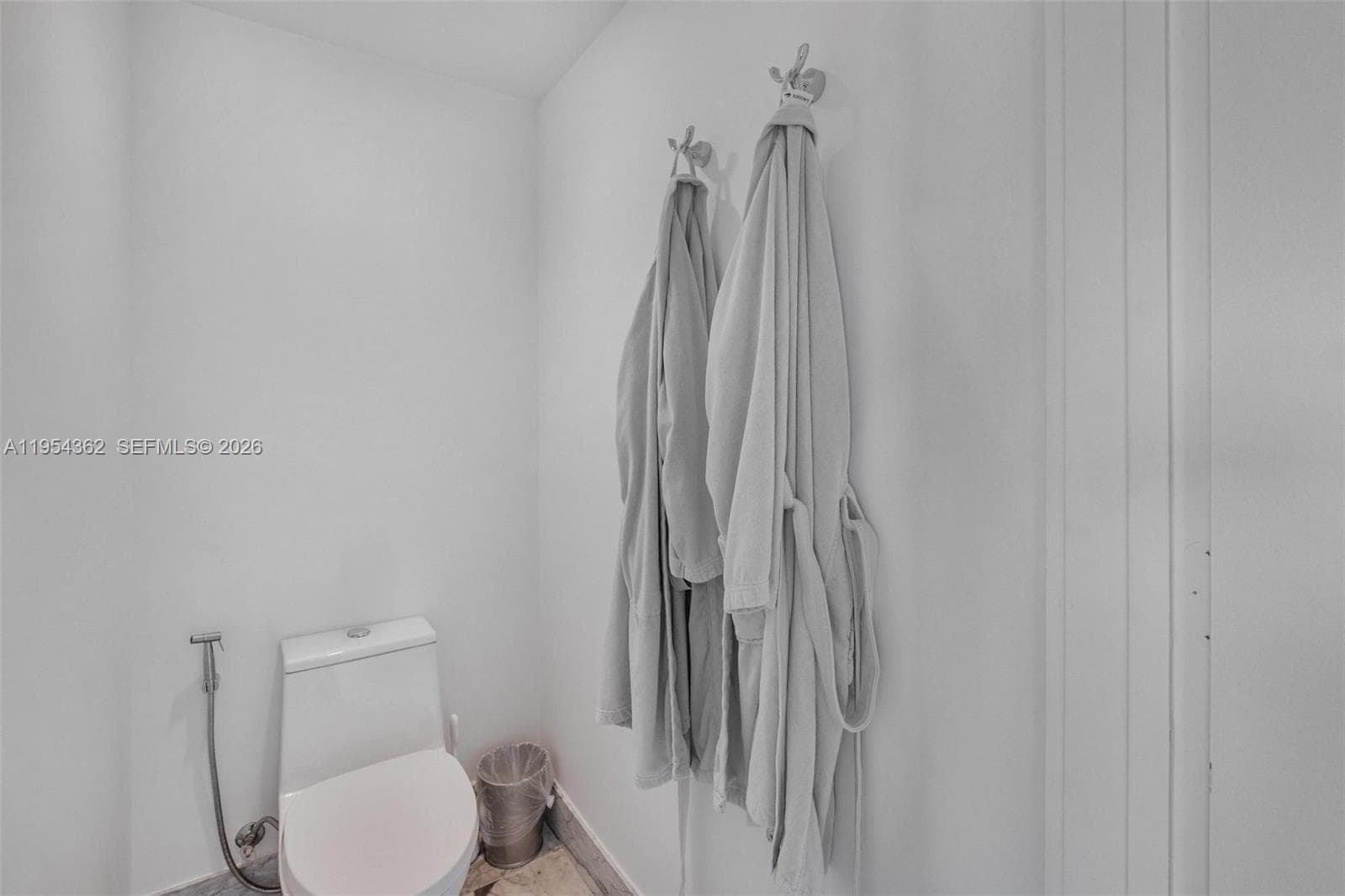 3131 NE 7th Ave # 3605, Miami FL 33137 — 39
