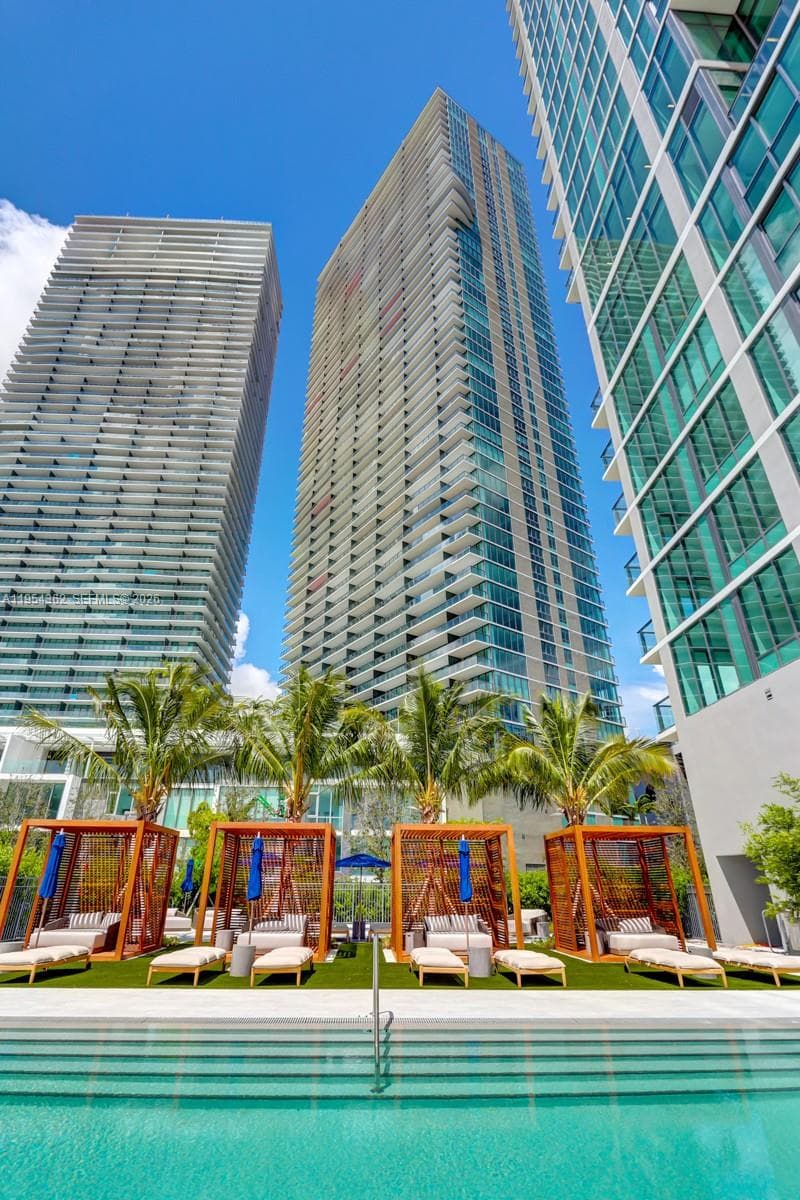 3131 NE 7th Ave # 3605, Miami FL 33137 — 60