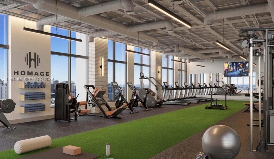 121 NE 5th St # 1608, Miami FL 33143 — 30