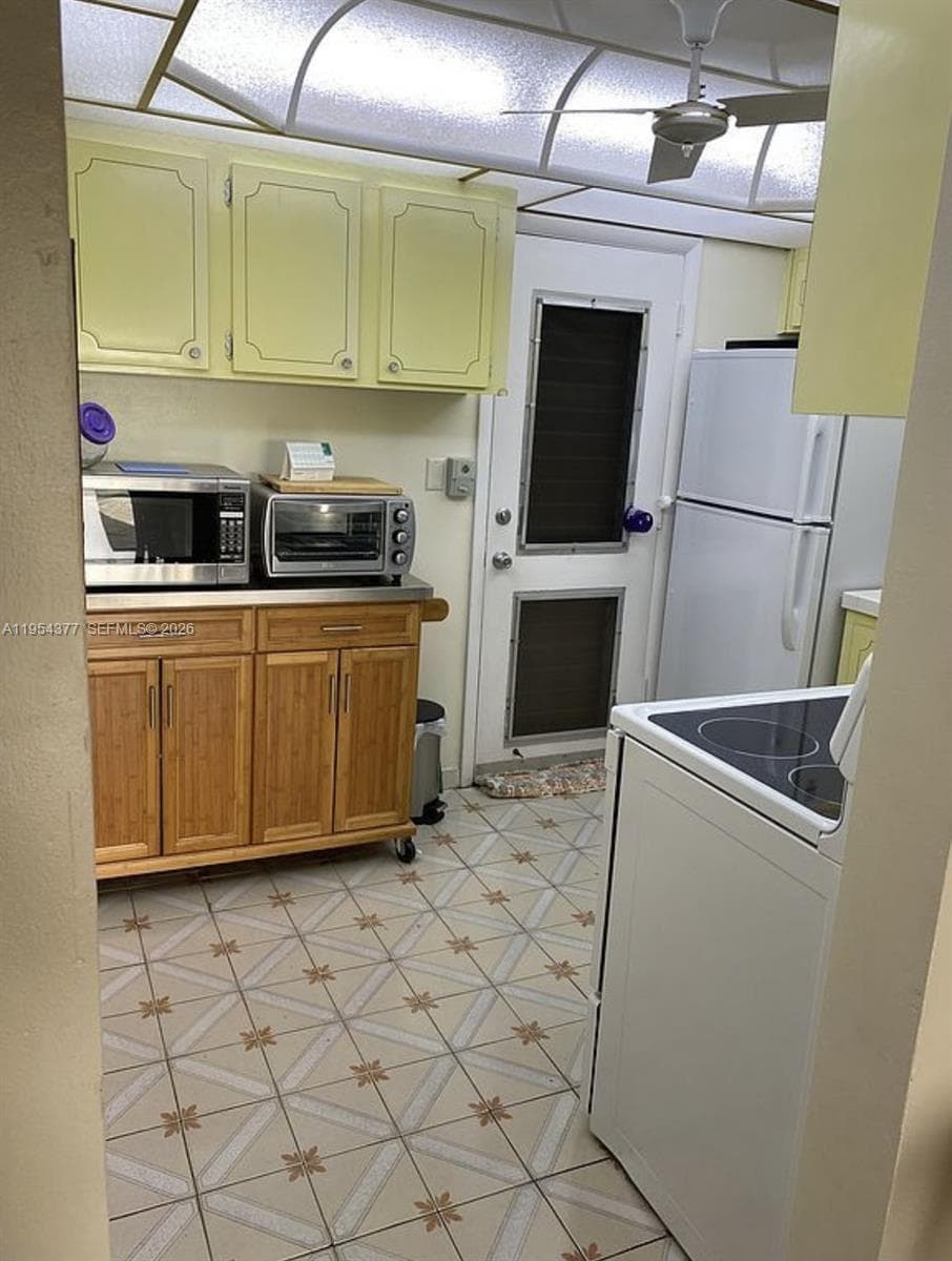 17001 NE 13th Ave # 314, Miami FL 33162 — 6