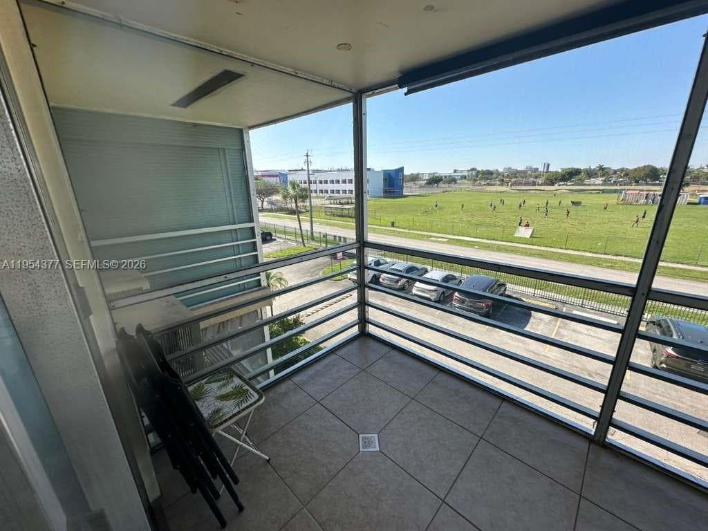 17001 NE 13th Ave # 314, Miami FL 33162 — 20