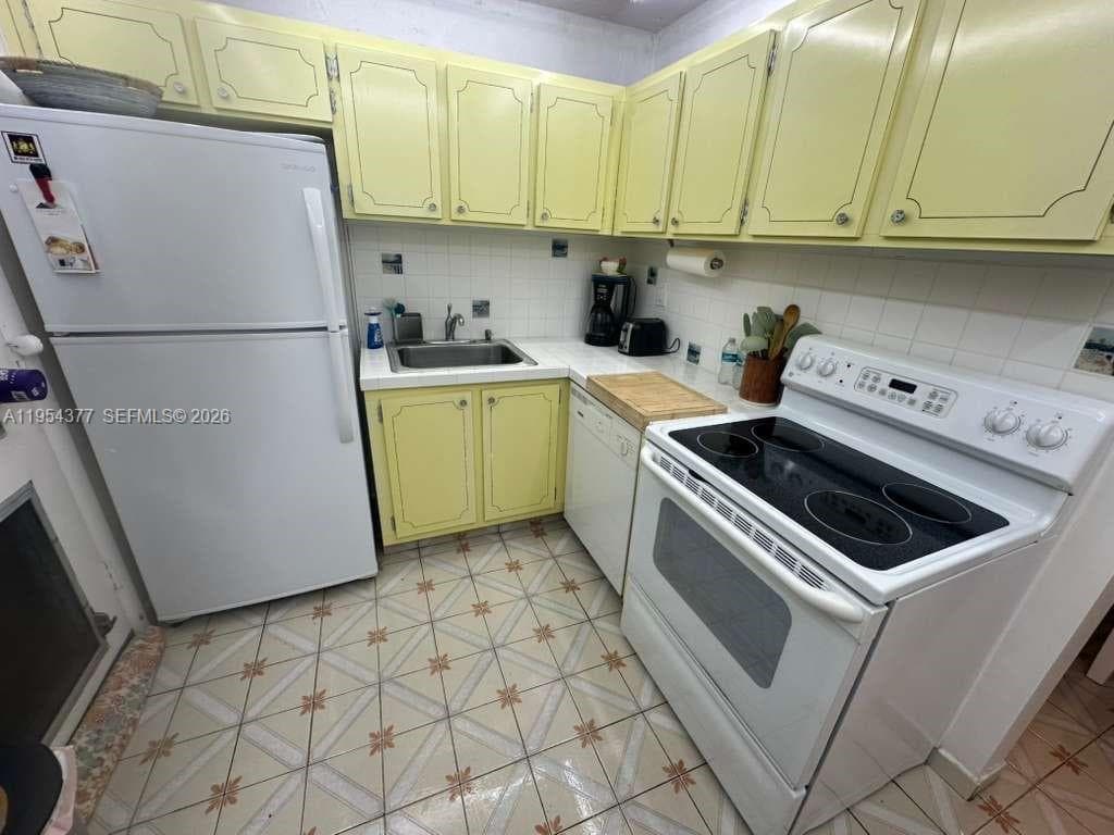 17001 NE 13th Ave # 314, Miami FL 33162 — 4