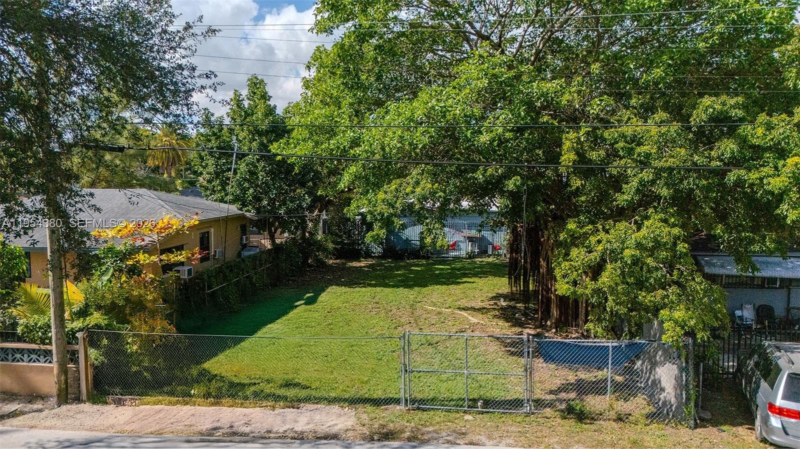 7552 NE Miami Ct, Miami FL 33138 — 6