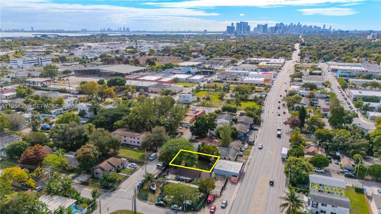 7552 NE Miami Ct, Miami FL 33138 — 1