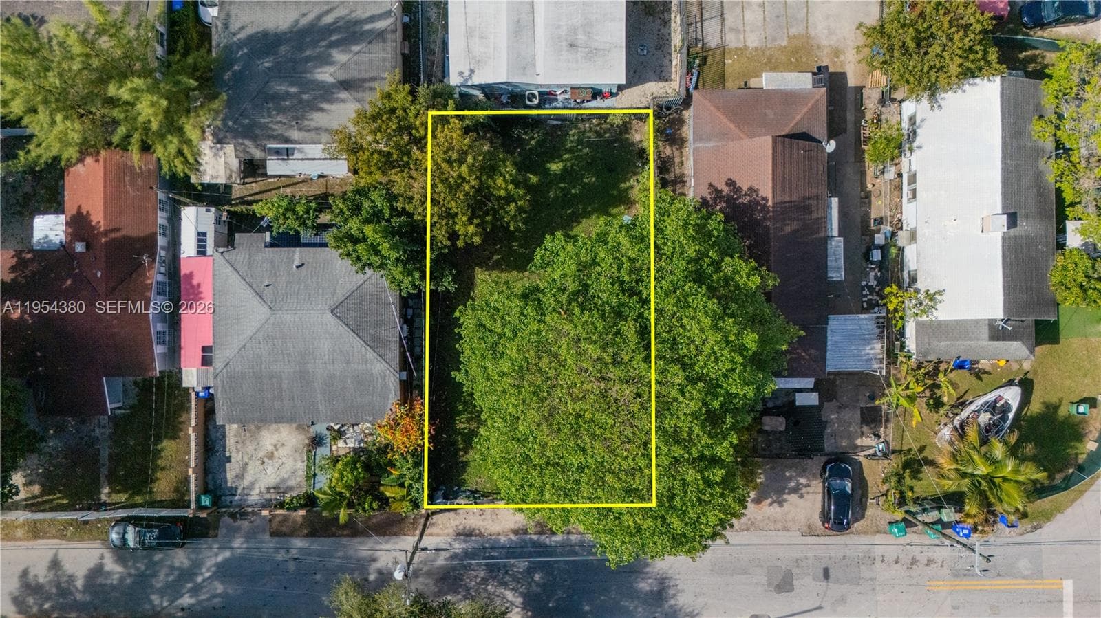 7552 NE Miami Ct, Miami FL 33138 — 8