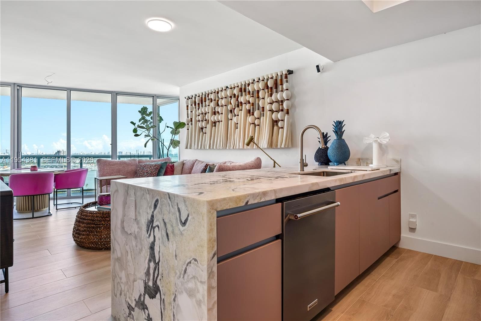 888 Biscayne Blvd # 2009, Miami FL 33132 — 3