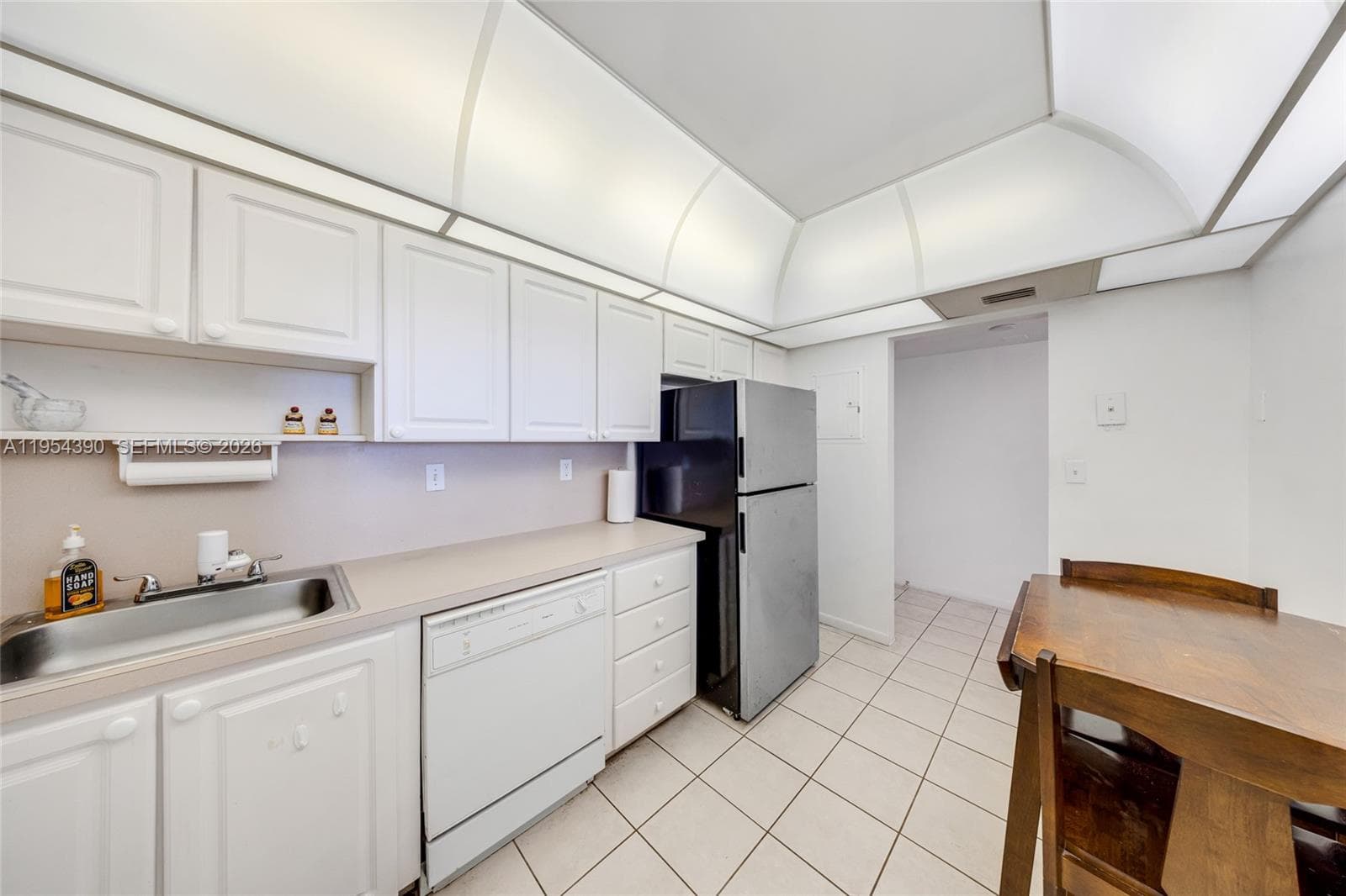 19370 Collins Ave # 502, Sunny Isles Beach FL 33160 — 14