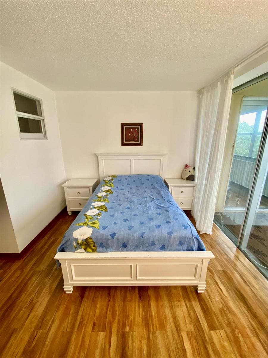 1750 NE 191st Street Apt 600, North Miami Beach FL 33179 — 33