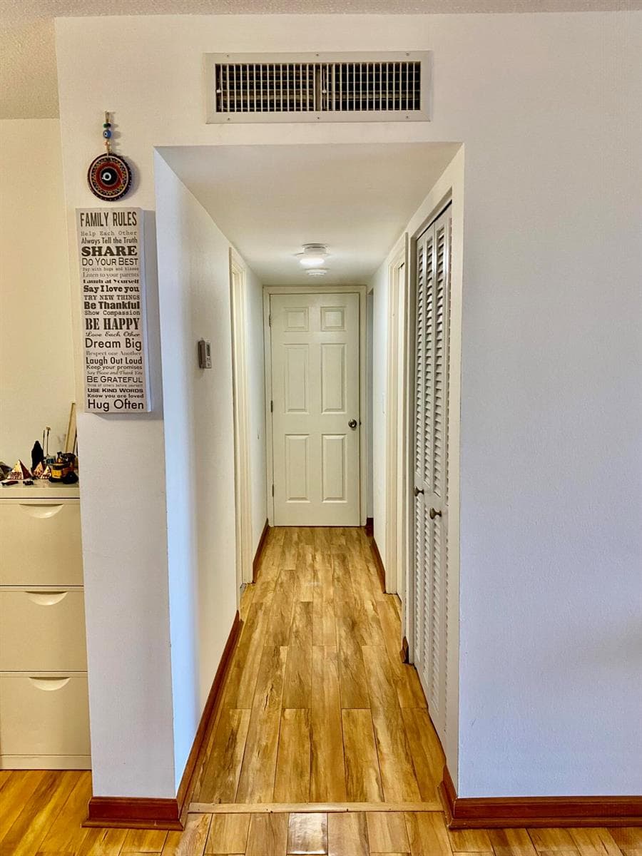1750 NE 191st Street Apt 600, North Miami Beach FL 33179 — 18