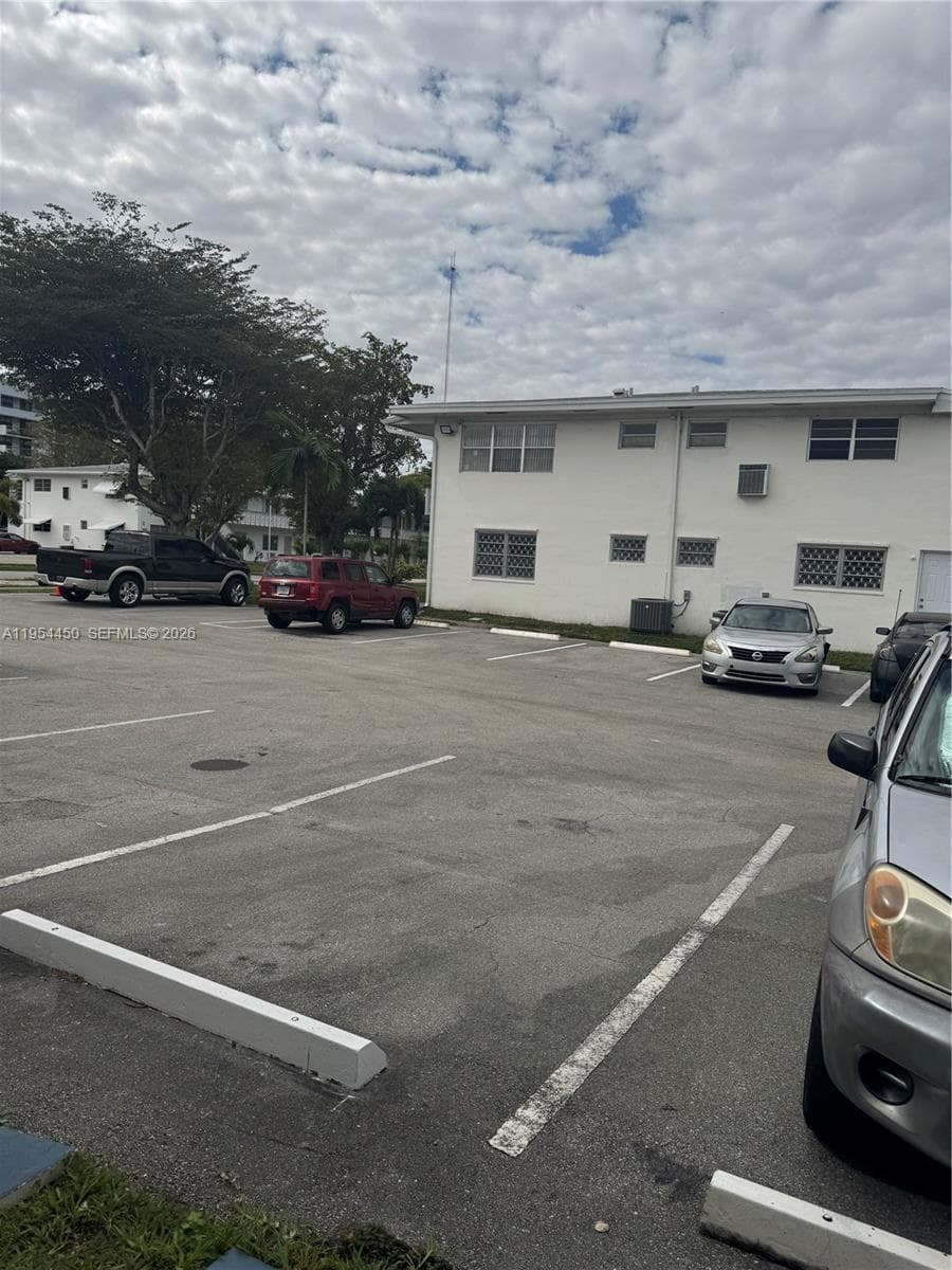 55 NW 204th St # 1, Miami Gardens FL 33169 — 14