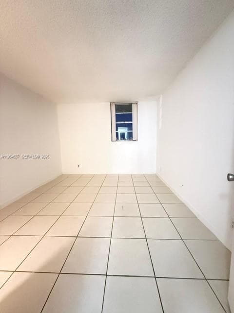 4550 NW 9th St # 812E, Miami FL 33126 — 6