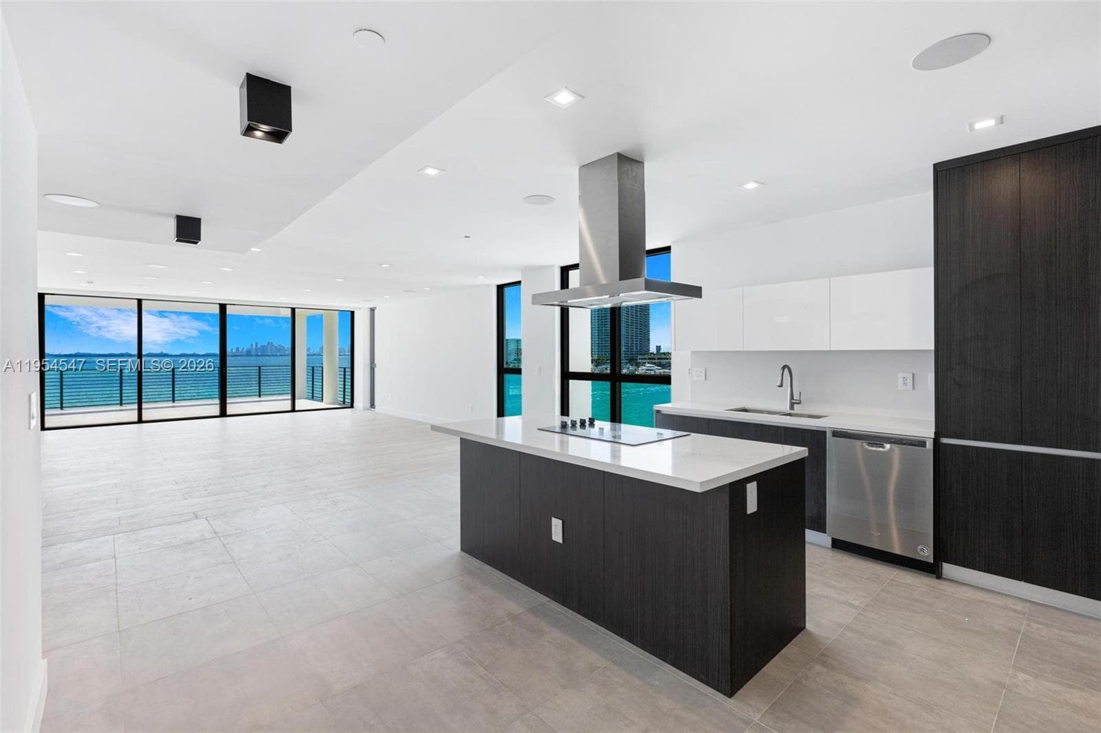 1930 Bay Dr Second Level Un # 1, Miami Beach FL 33141 — 6