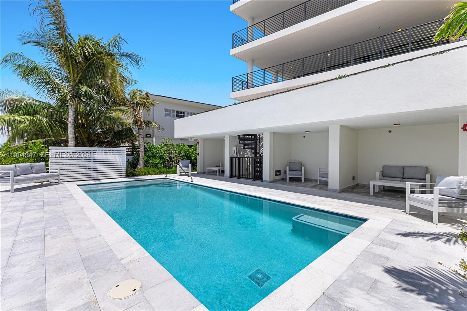 1930 Bay Dr Second Level Un # 1, Miami Beach FL 33141 — 22