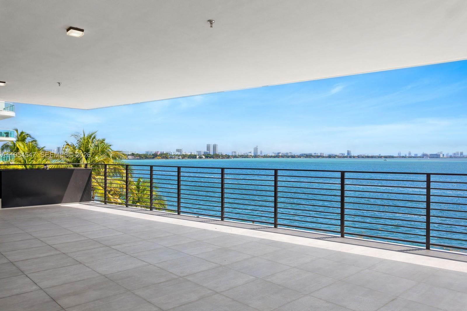 1930 Bay Dr Second Level Un # 1, Miami Beach FL 33141 — 5