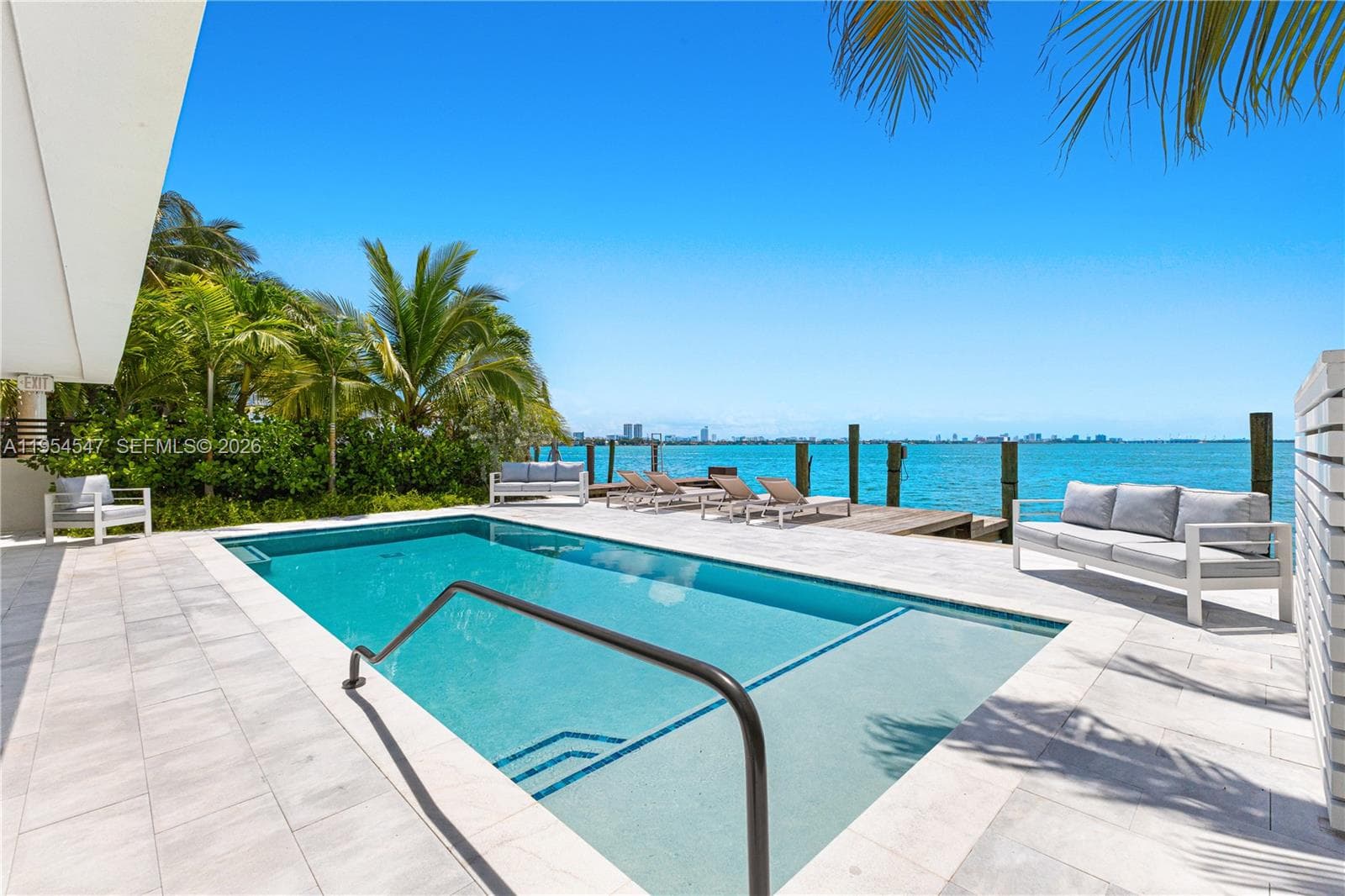 1930 Bay Dr Second Level Un # 1, Miami Beach FL 33141 — 20