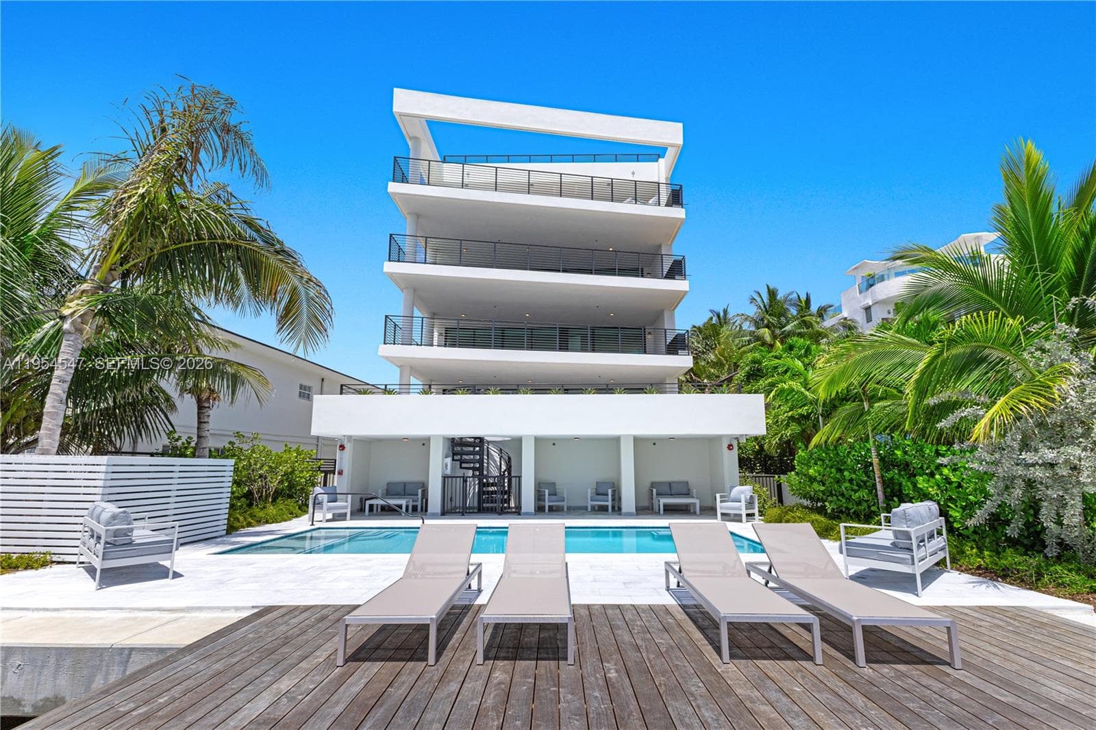 1930 Bay Dr Second Level Un # 1, Miami Beach FL 33141 — 19