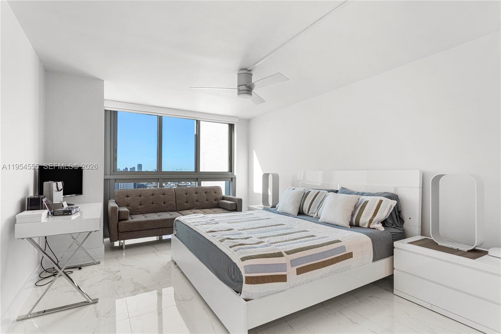 2655 Collins Ave, Miami Beach FL 33140 — 23