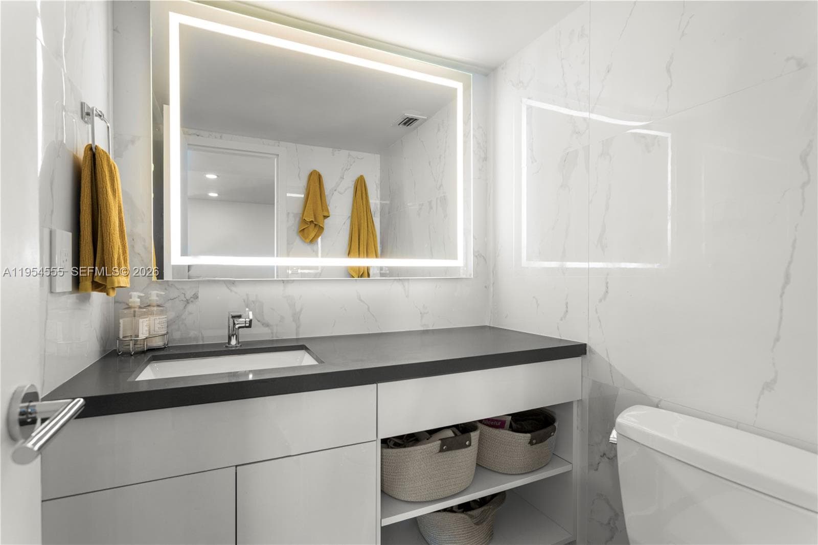 2655 Collins Ave, Miami Beach FL 33140 — 12