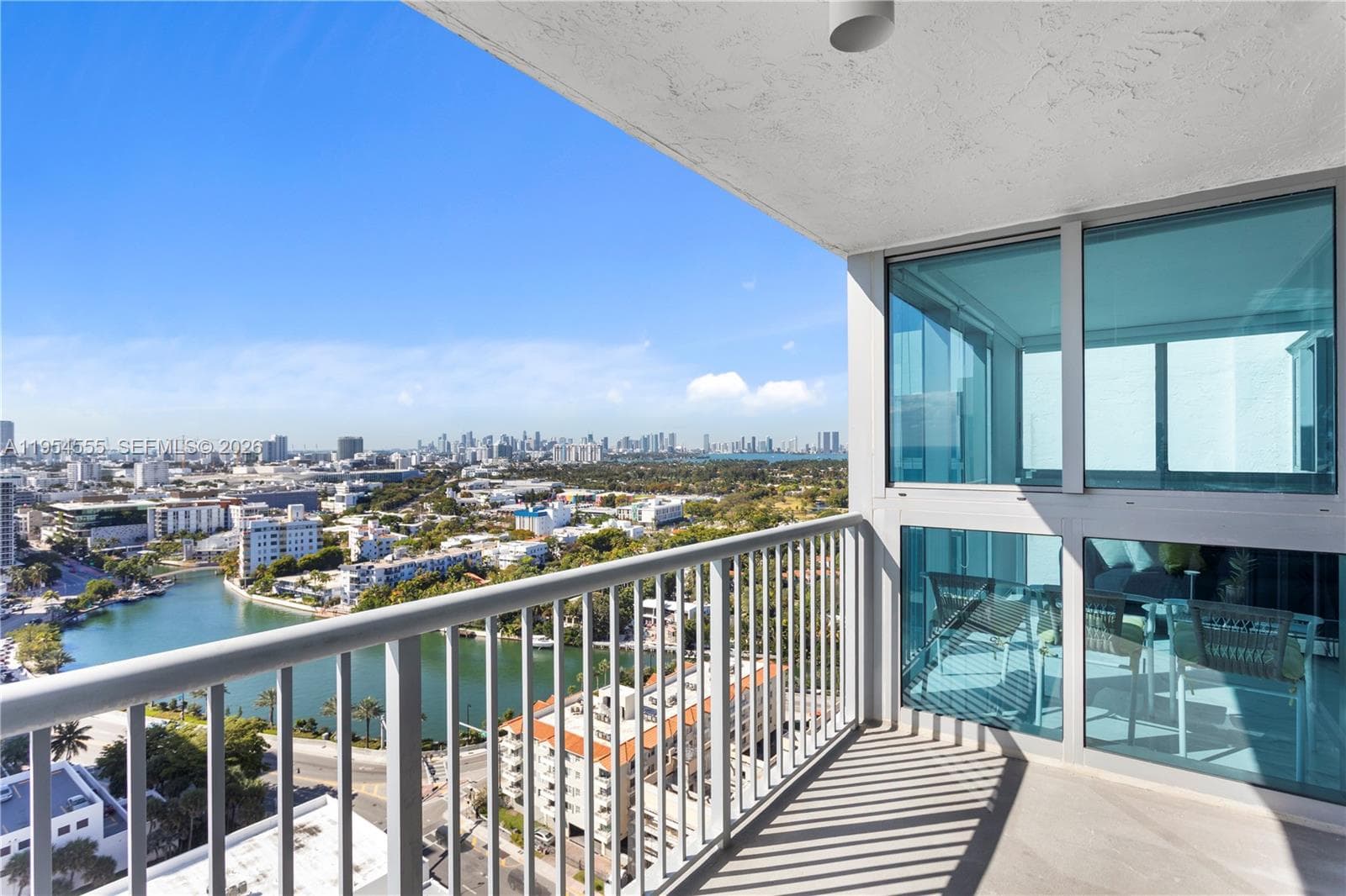2655 Collins Ave, Miami Beach FL 33140 — 30