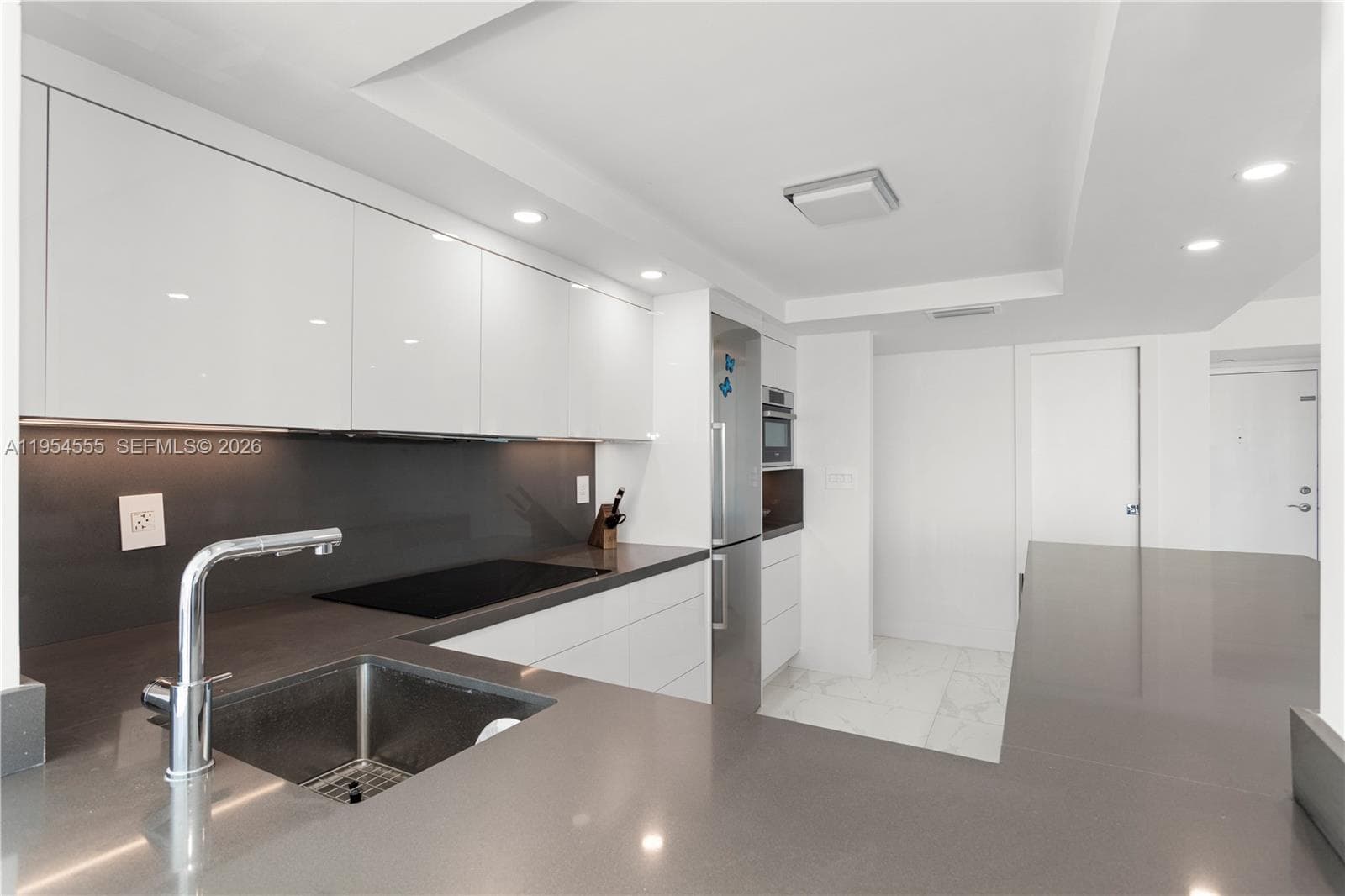 2655 Collins Ave, Miami Beach FL 33140 — 10