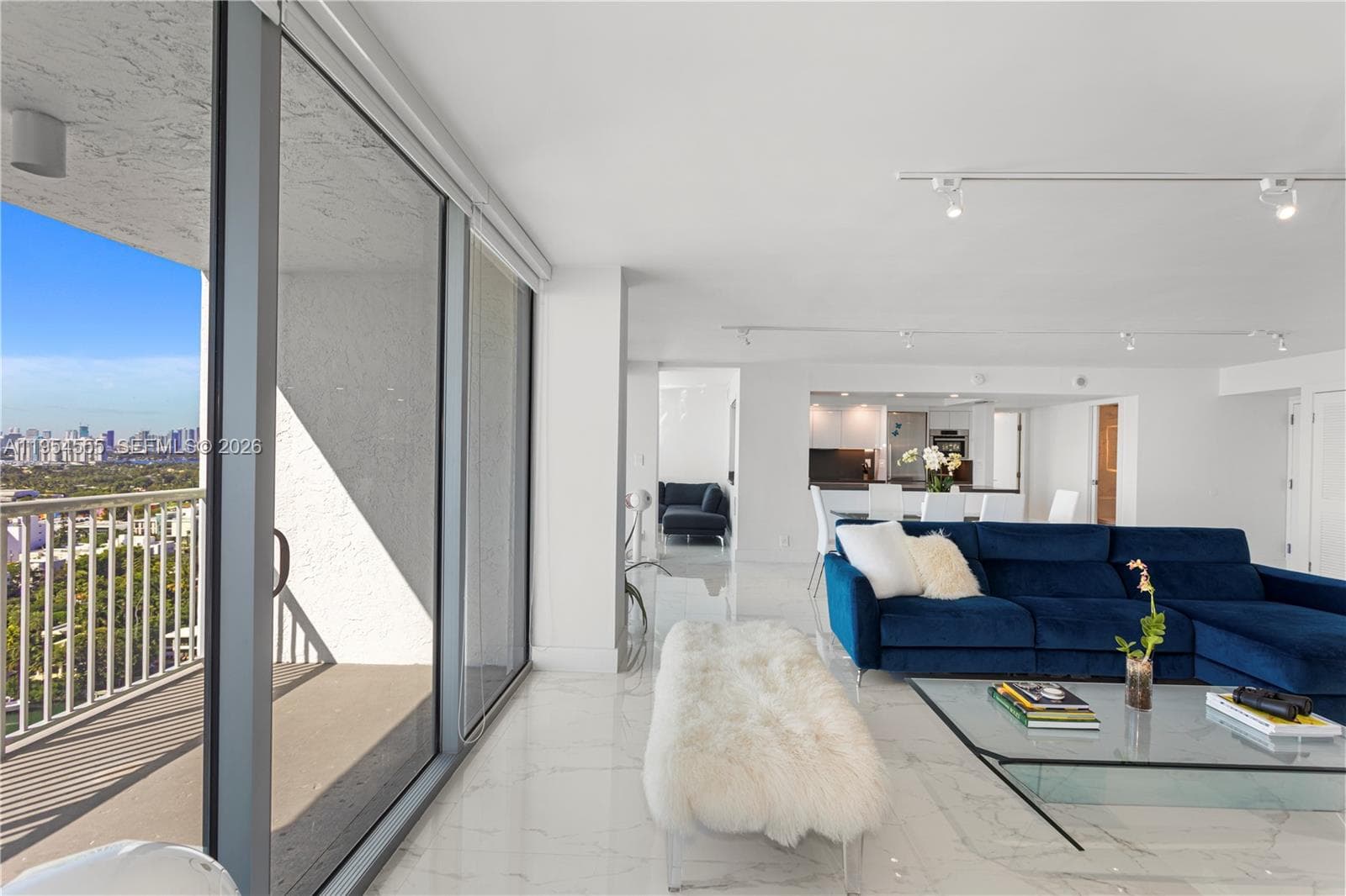 2655 Collins Ave, Miami Beach FL 33140 — 15