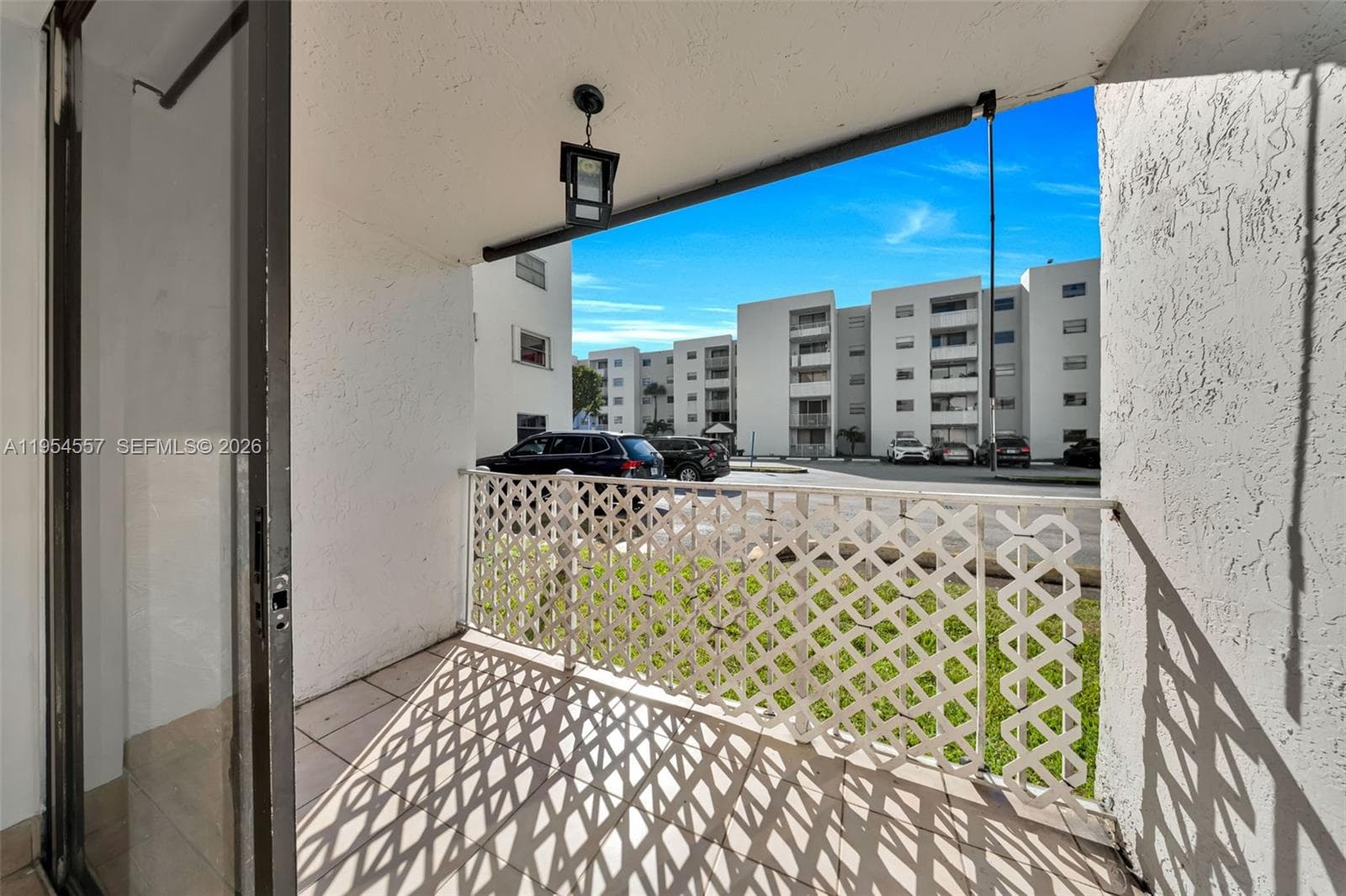 8145 NW 7th St # 111, Miami FL 33126 — 21