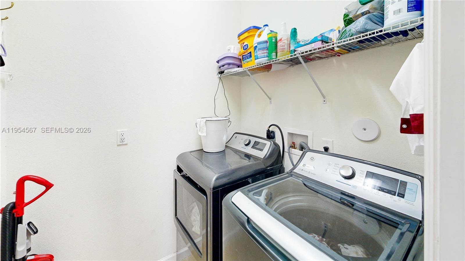 174 SE 35th Ave, Homestead FL 33033 — 52