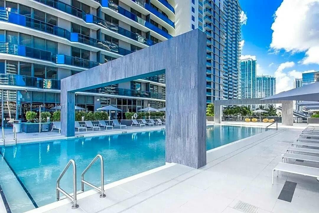 55 SW 9th Street # 3209, Miami FL 33130 — 17
