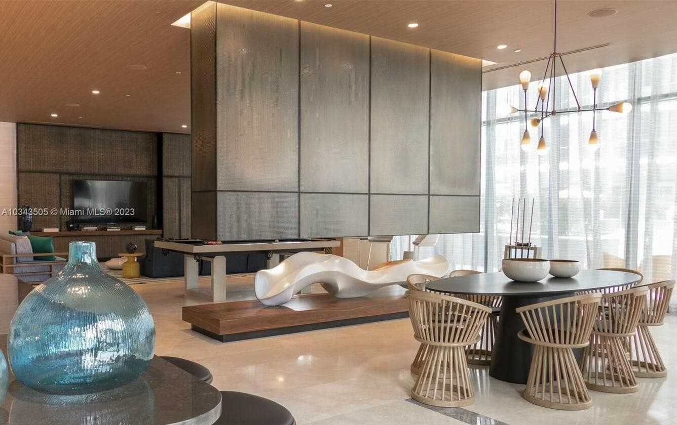 55 SW 9th Street # 3209, Miami FL 33130 — 25