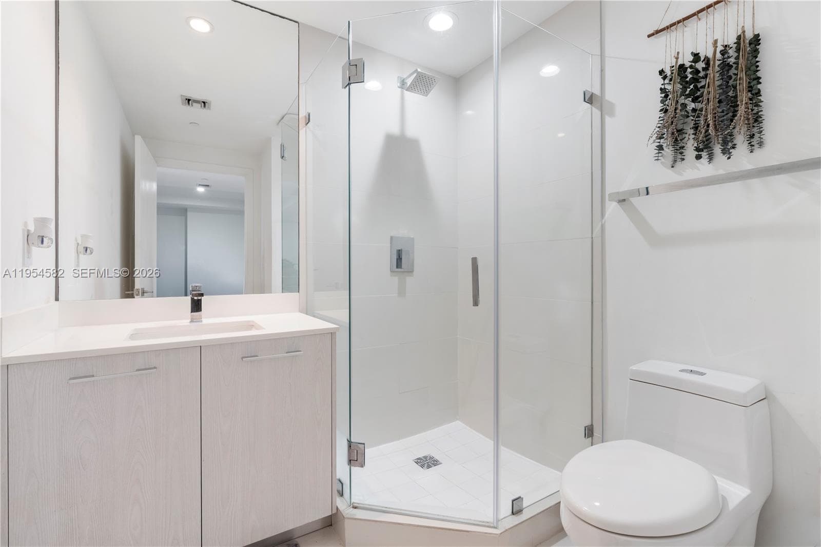 55 SW 9th St # 3005, Miami FL 33130 — 7