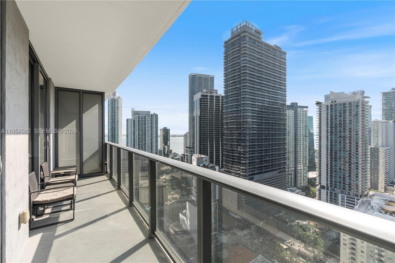 55 SW 9th St # 3005, Miami FL 33130 — 20