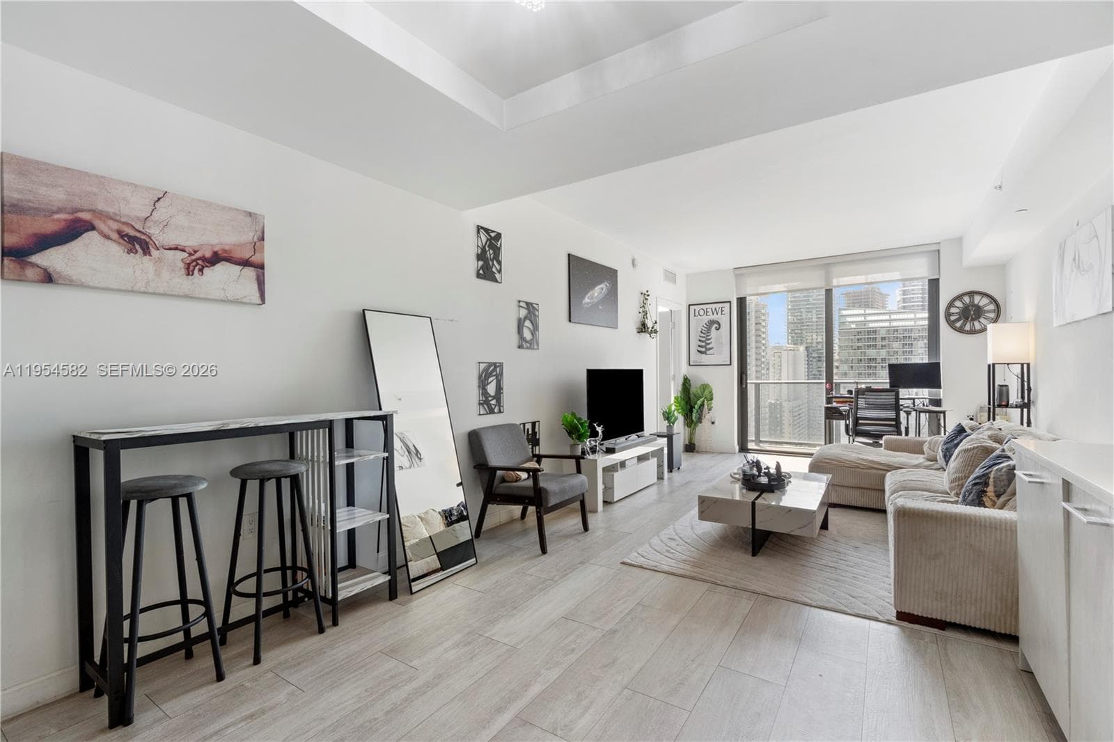 55 SW 9th St # 3005, Miami FL 33130 — 4