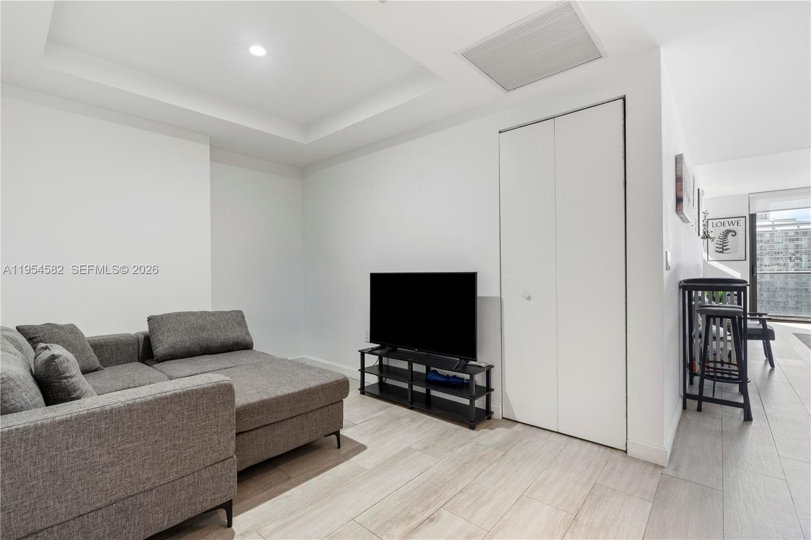 55 SW 9th St # 3005, Miami FL 33130 — 8