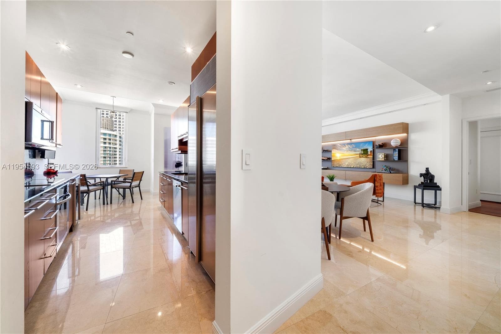 901 Brickell Key Blvd # 3706, Miami FL 33131 — 10