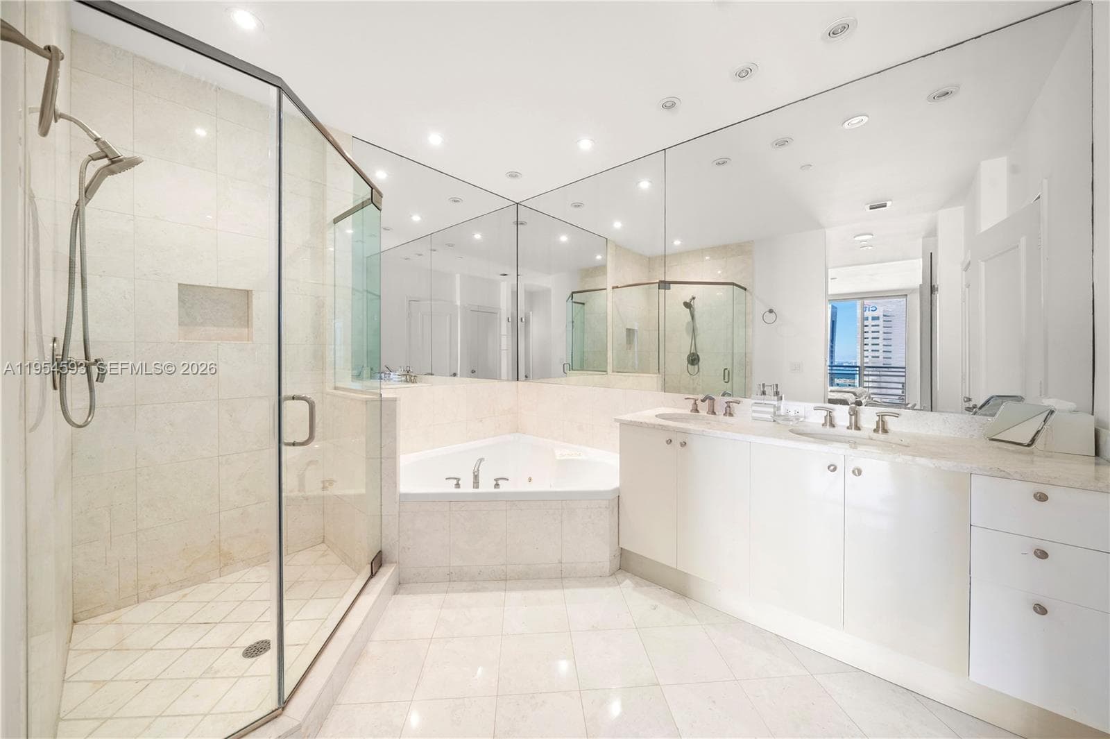 901 Brickell Key Blvd # 3706, Miami FL 33131 — 15