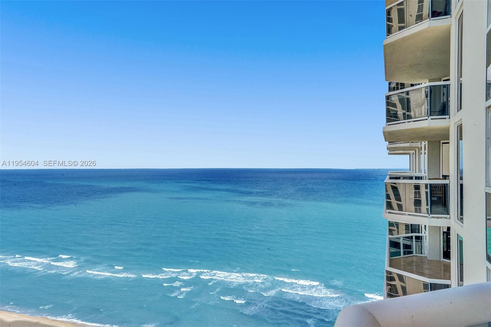 4775 Collins Ave # 3007, Miami Beach FL 33140 — 2