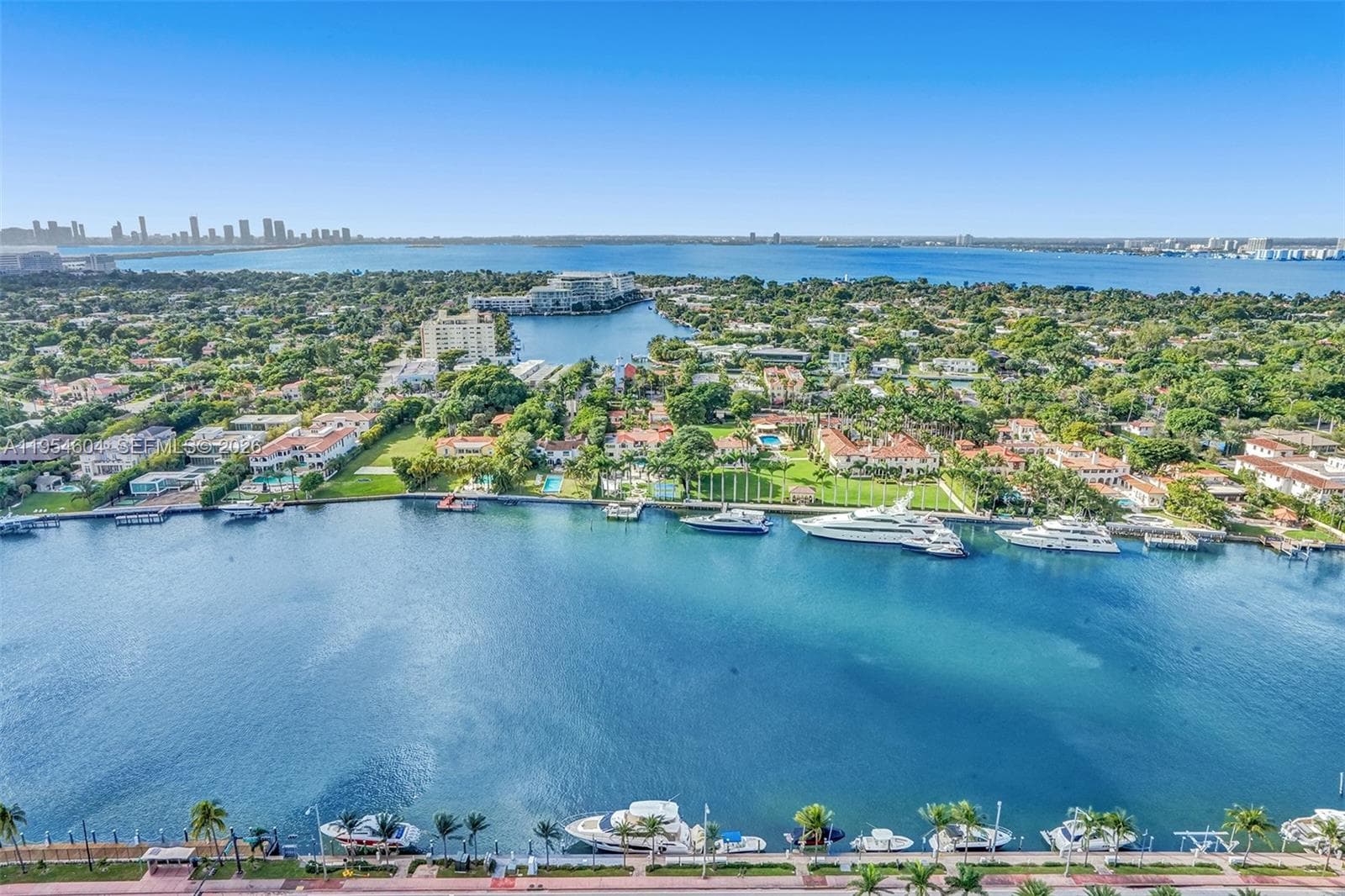 4775 Collins Ave # 3007, Miami Beach FL 33140 — 16