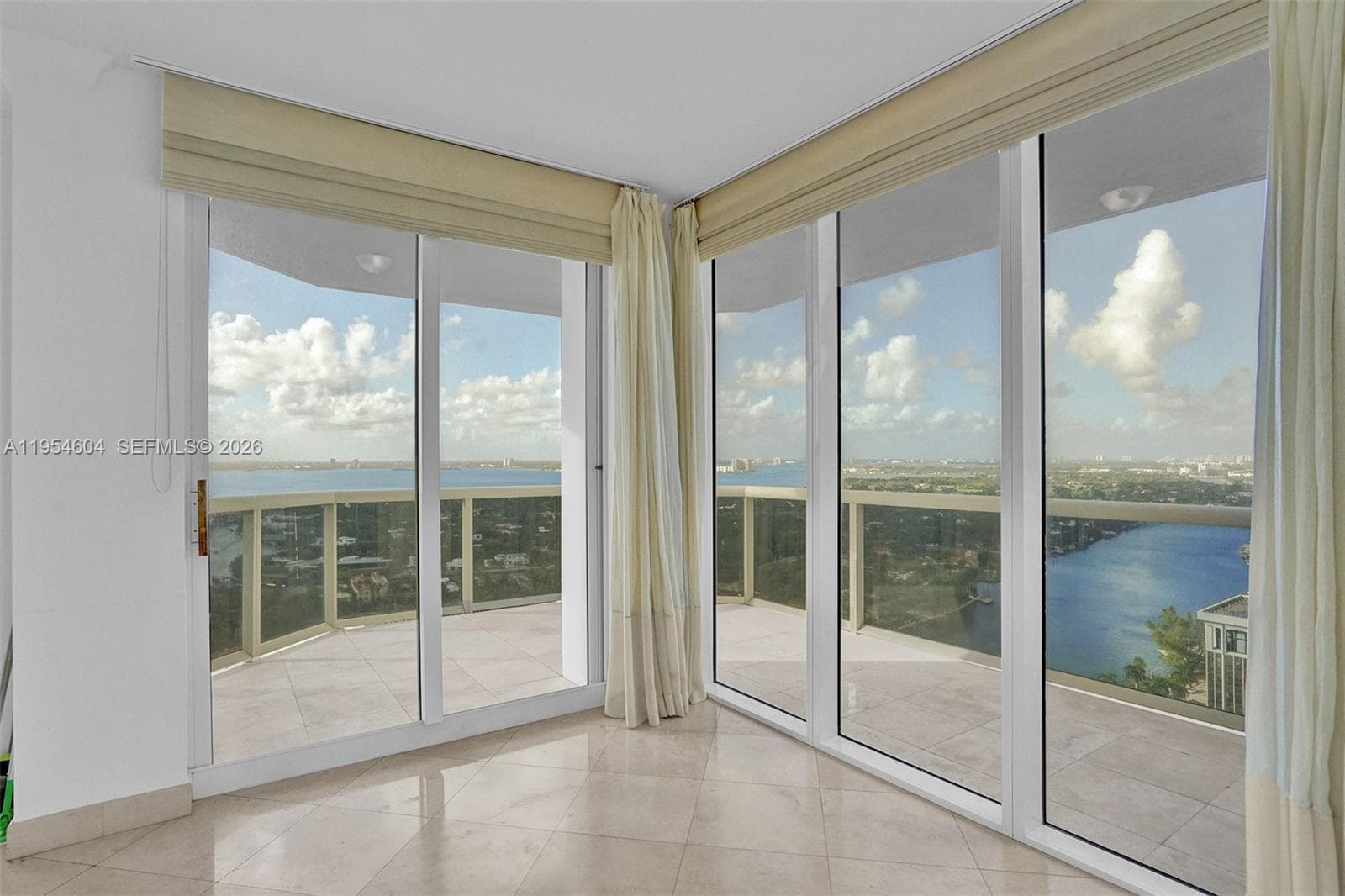 4775 Collins Ave # 3007, Miami Beach FL 33140 — 22