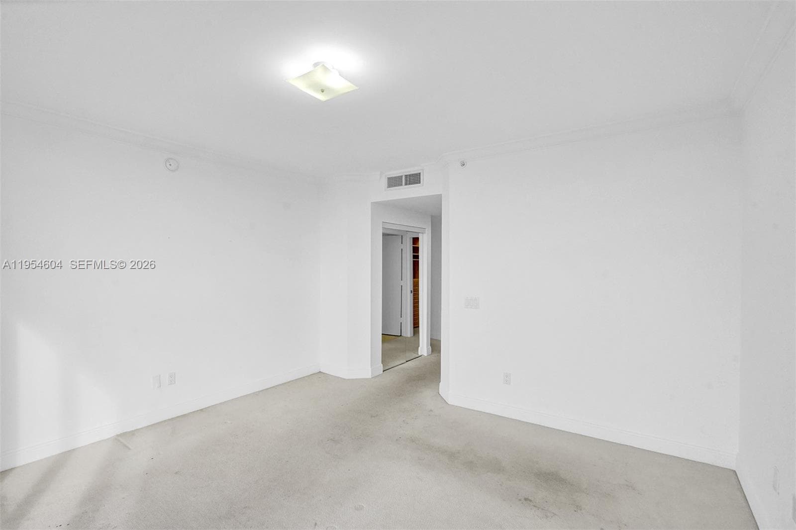 4775 Collins Ave # 3007, Miami Beach FL 33140 — 30